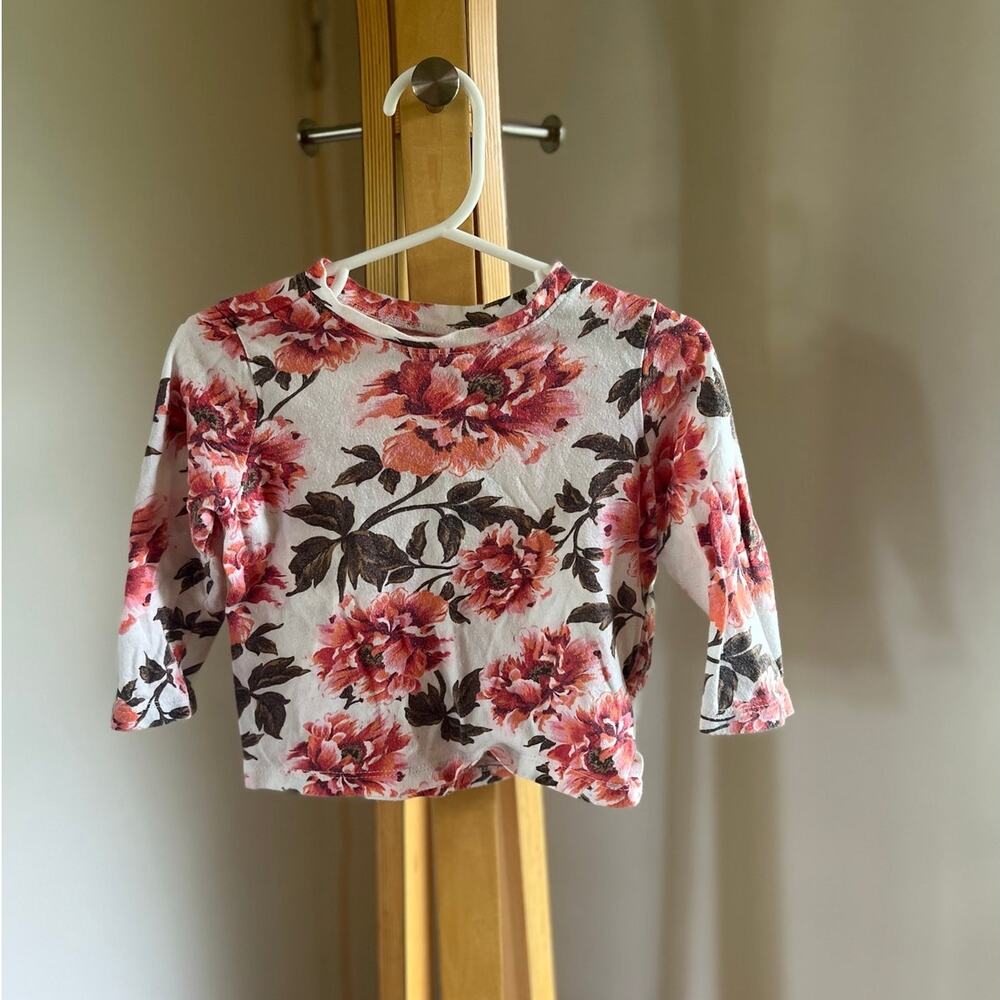 Old Navy Floral Long Sleeve Tee